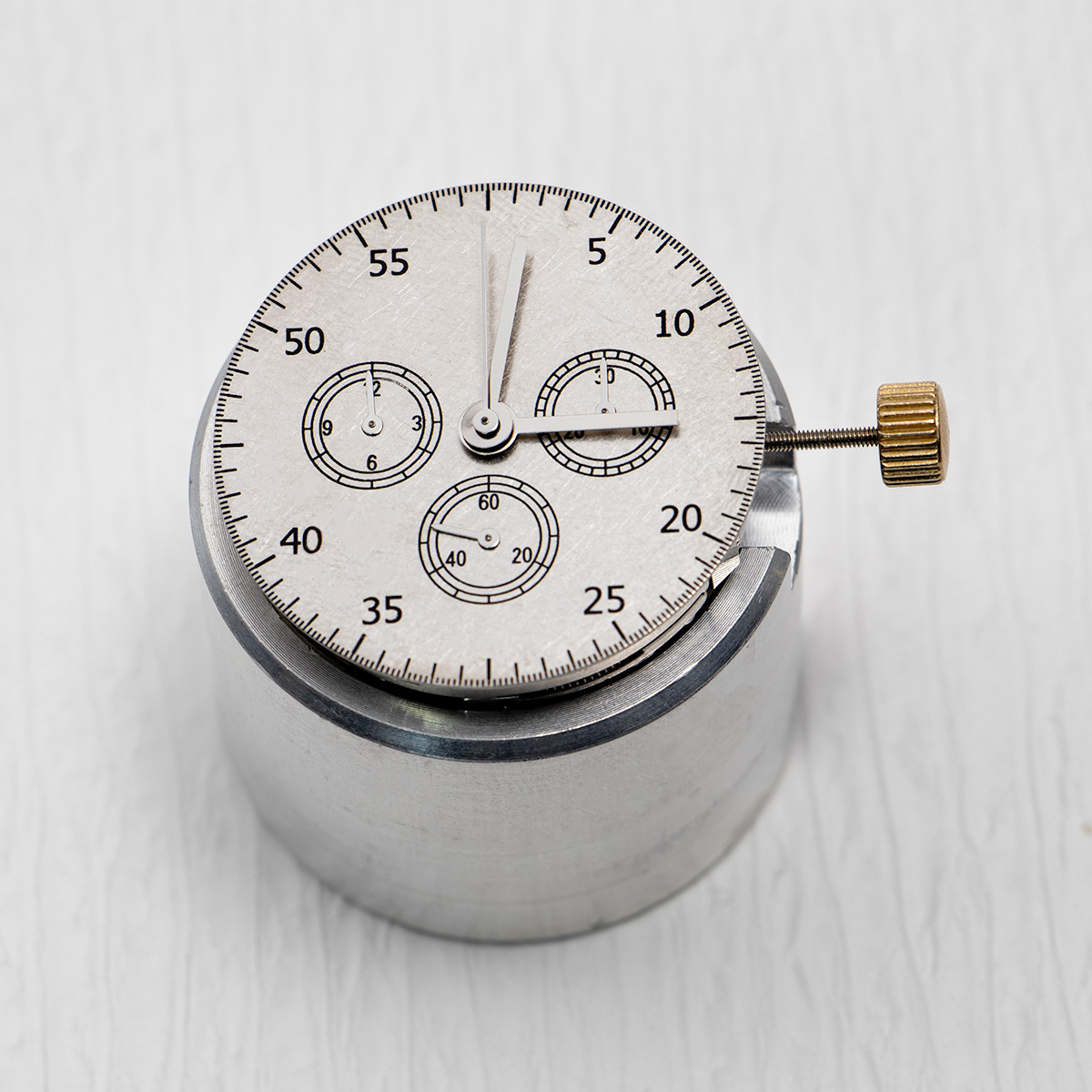 กลไกนาฬิกาโครโนกราฟแบบกลไก รุ่ - Watch Winder Compact บทวิจารณ์และราคา